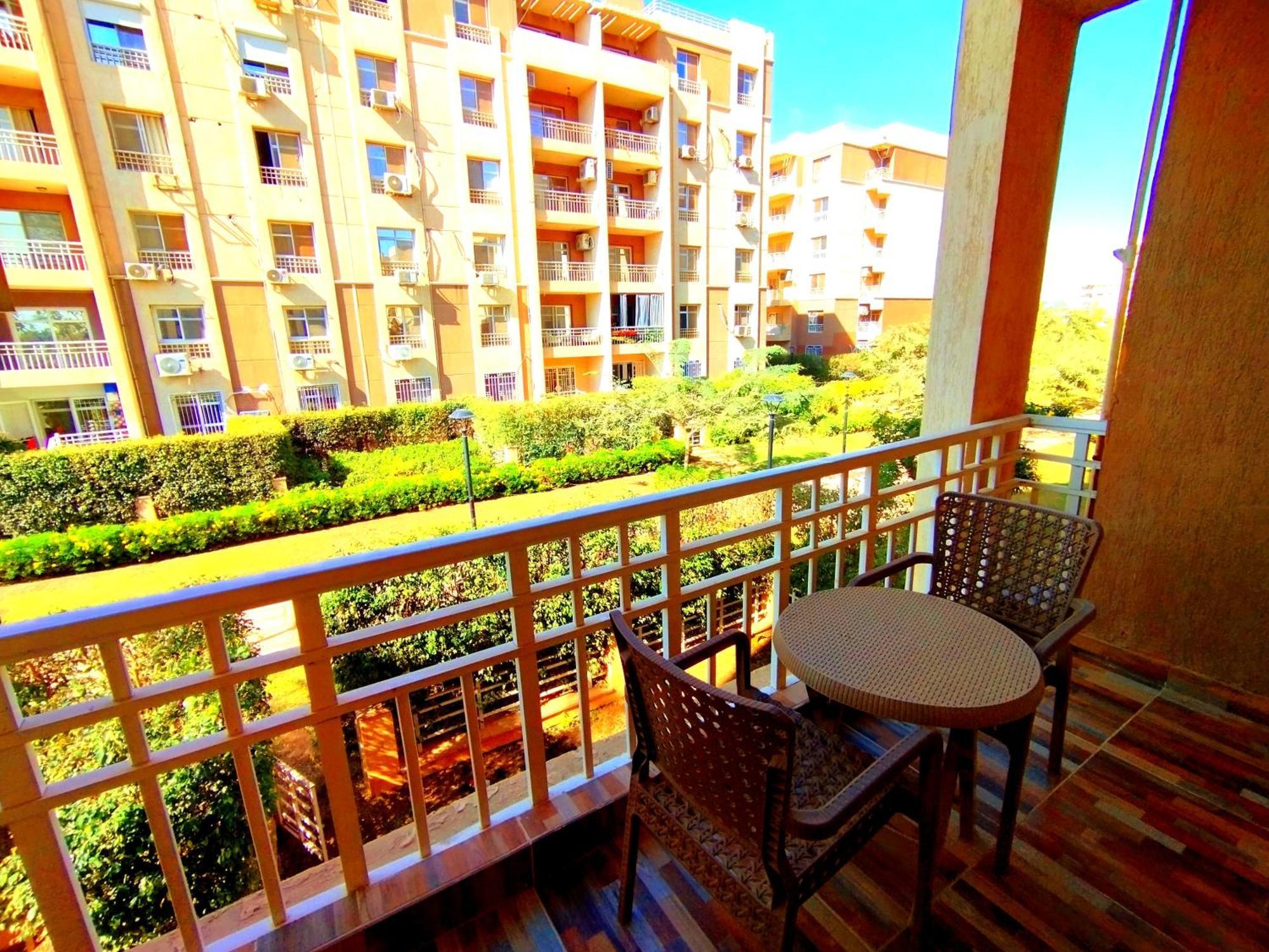 Apartment White Bear Royal