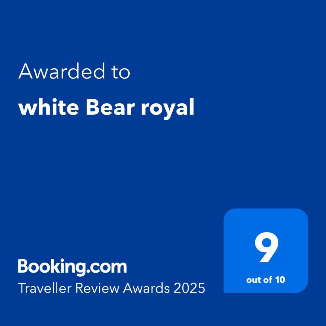 White Bear Royal Apartment *